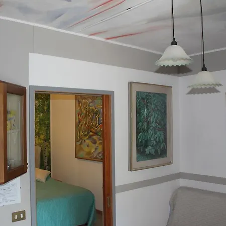 Artistic House Bed & Breakfast Cassano Magnago